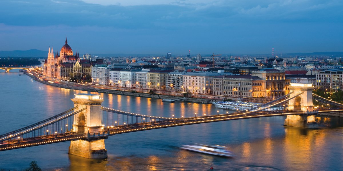  © ollirg  - stock.adobe.com
