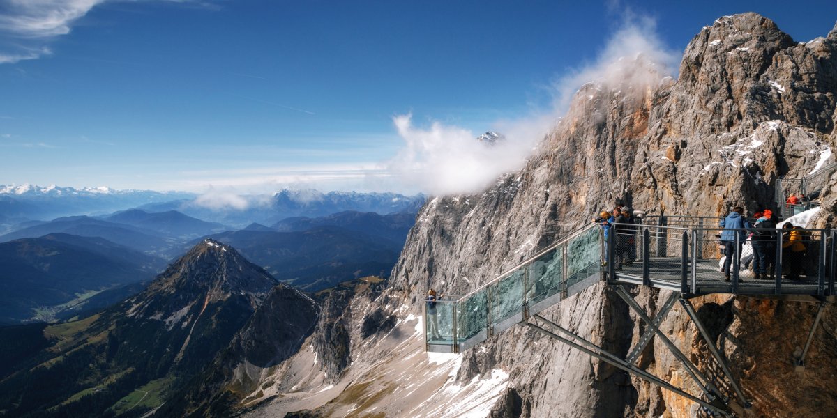  &copy; bortnikau - stock.adobe.com
