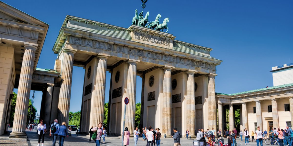  &copy; ArTo - stock.adobe.com