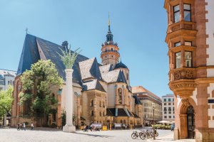  © EdNurg - stock.adobe.com