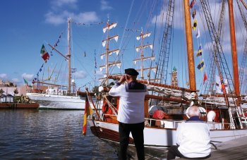 Hafenfest in Bremerhaven © Gabriele Rohde-fotolia.com