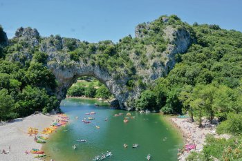 Pont d' Arc Ardèche © jojojo07 - stock.adobe.com