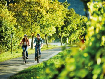 Unterwegs auf dem Moselradweg © Mosellandtouristik GmbH/Christopher Arnoldi