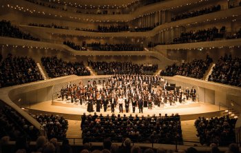 Symphoniker-Hamburg_Requiem-fuer-Hieronymus-Bosch 2 © J-Konrad-Schmidt.jpg