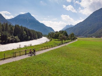 Ötztal Radweg © Ötztal Tourismus/Lukas Ennemoser