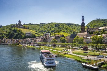 Blick auf Cochem an der Mosel © Sina Ettmer - stock.adobe.com