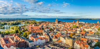 Panoramablick über Stralsund © riebevonsehl - stock.adobe.com