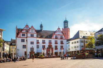 Darmstadt Marktplatz © Sina Ettmer - stock.adobe.com