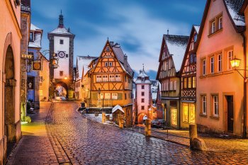 Rothenburg ob der Tauber im Winter © Mapics - stock.adobe.com
