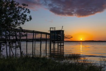 Traditionelle Fischerhütte an der Gironde © Richard Semik - stock.adobe.com