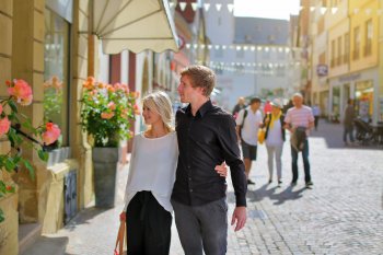 Shopping in der Burgstraße von Bad Mergentheim © Stadt Bad Mergentheim