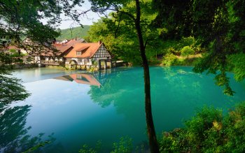 Blaubeuren: Blautopf Karstquelle © DZT/Francesco Carovillano