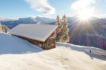 Winterlandschaft im Zillertal © by paul-fotolia.com