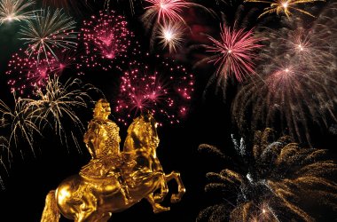  &copy; farbkombinat-fotolia.com