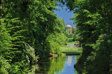  &copy; LianeM-stock.adobe.com