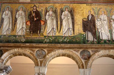  &copy; borisb17-fotolia.com