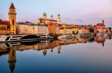  &copy; Boris Stroujko-stock.adobe.com
