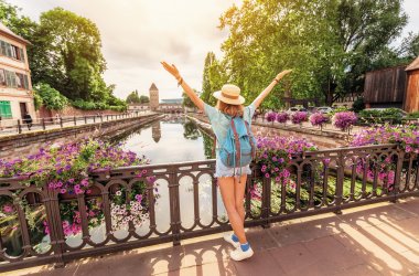  © EdNurg-stock.adobe.com