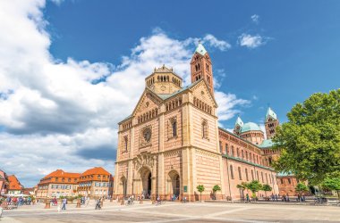  © Sina Ettmer-stock.adobe.com