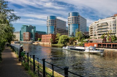  &copy; ArTo - stock.adobe.com