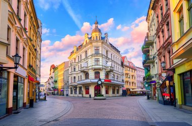 &copy; Boris Stroujko - stock.adobe.com