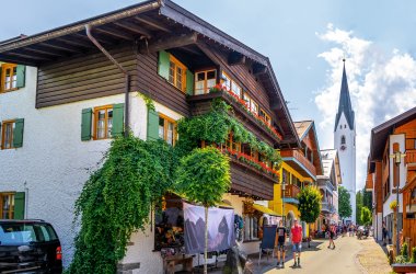 © Sina Ettmer - stock.adobe.com