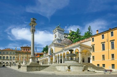  © Pecold - stock.adobe.com