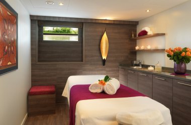  © fotostanger.com
Fotostudio Heinz Stanger
Anichstrasse 33
A-6020 Innsbruck
0043-512 589181