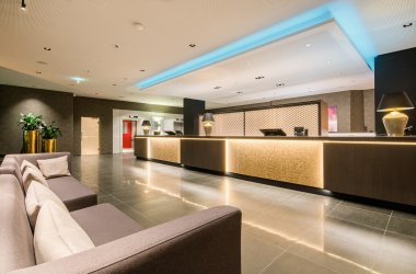  &copy; Florian Busch