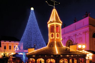Weihnachtsmarkt in Potsdam © LianeM-shutterstock.com/2013