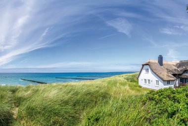 Küstenpanorama Ahrenshoop © Sina Ettmer-stock.adobe.com