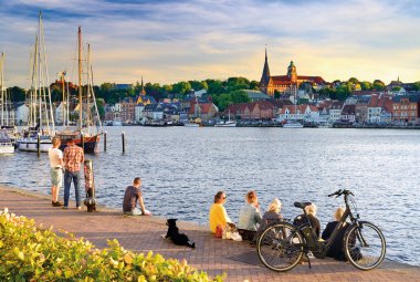 Yachthafen Flensburg mit Blick auf Altstadt © DZT/Francesco Carovillano
