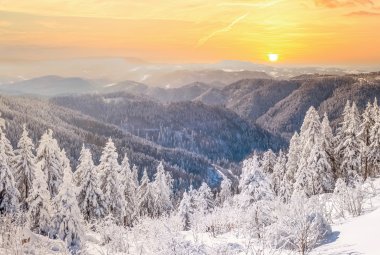Winterlandschaft Schwarzwaldhochstraße © Sina Ettmer - stock.adobe.com